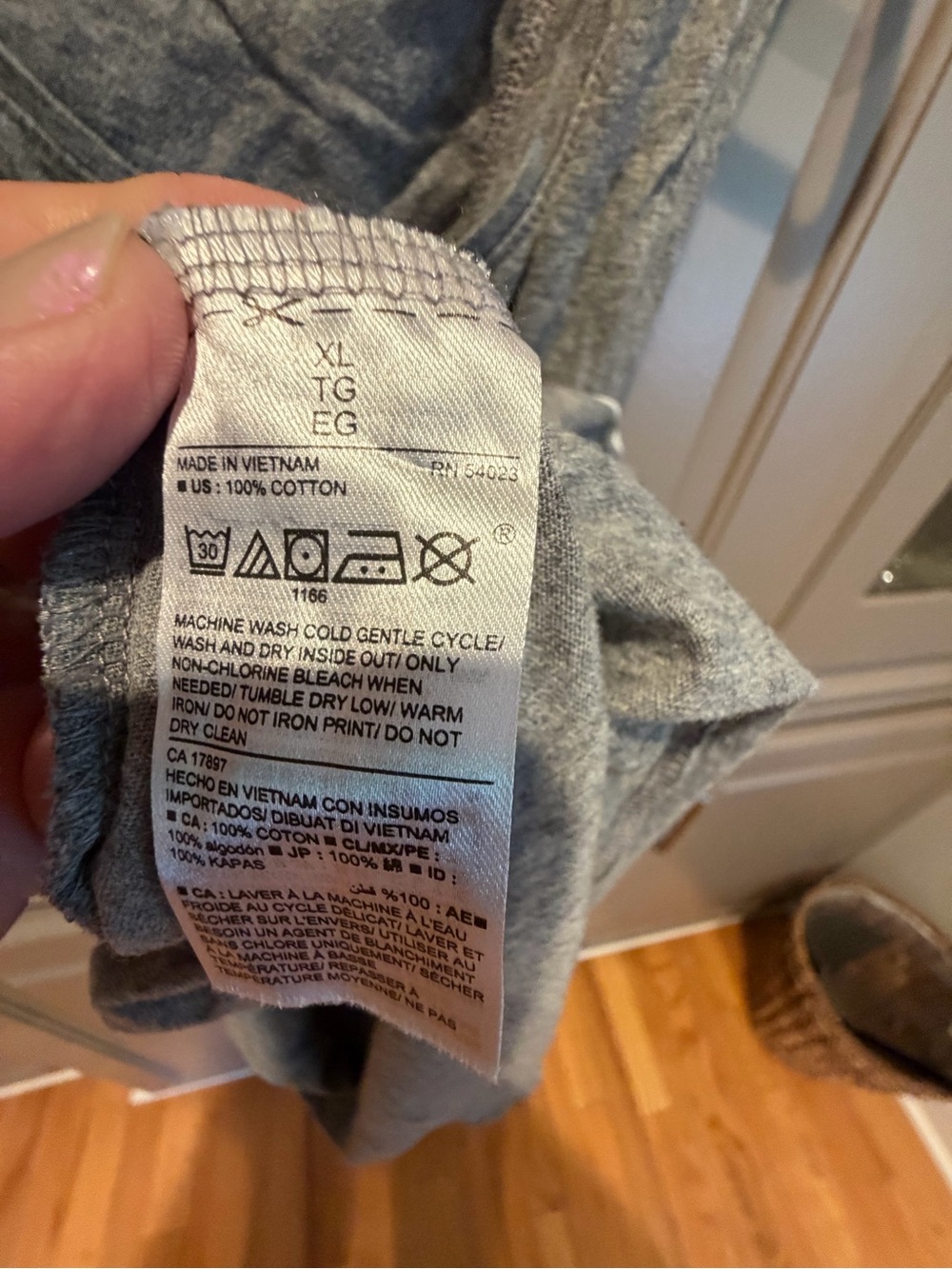 Old Navy Gray 'Beach Please' Relaxed Tank Top - Heather Gray with White Print - Picture 3 of 5